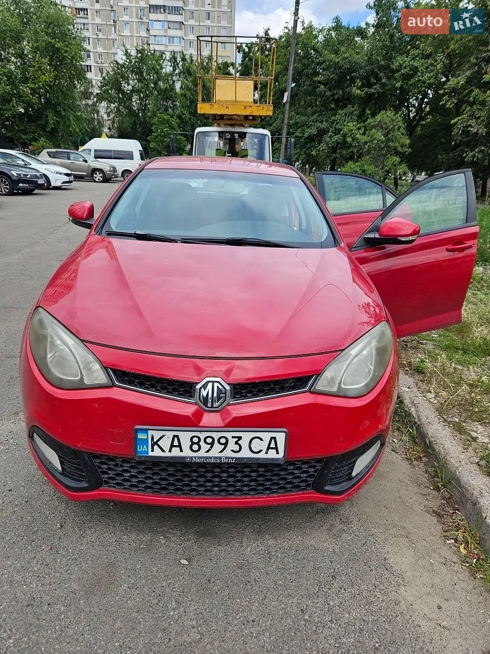 MG 6, 2013