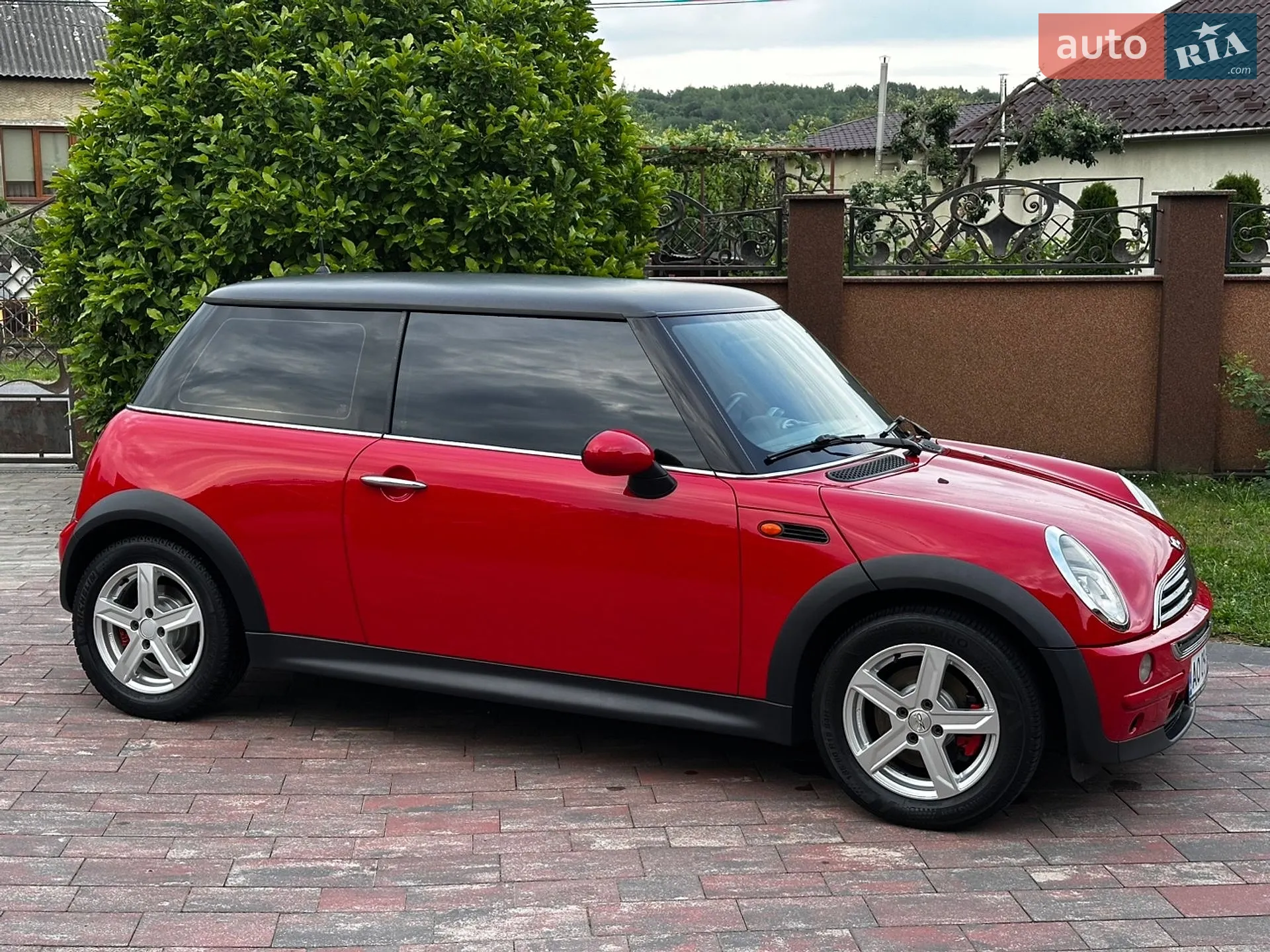 MINI Cooper, 2004