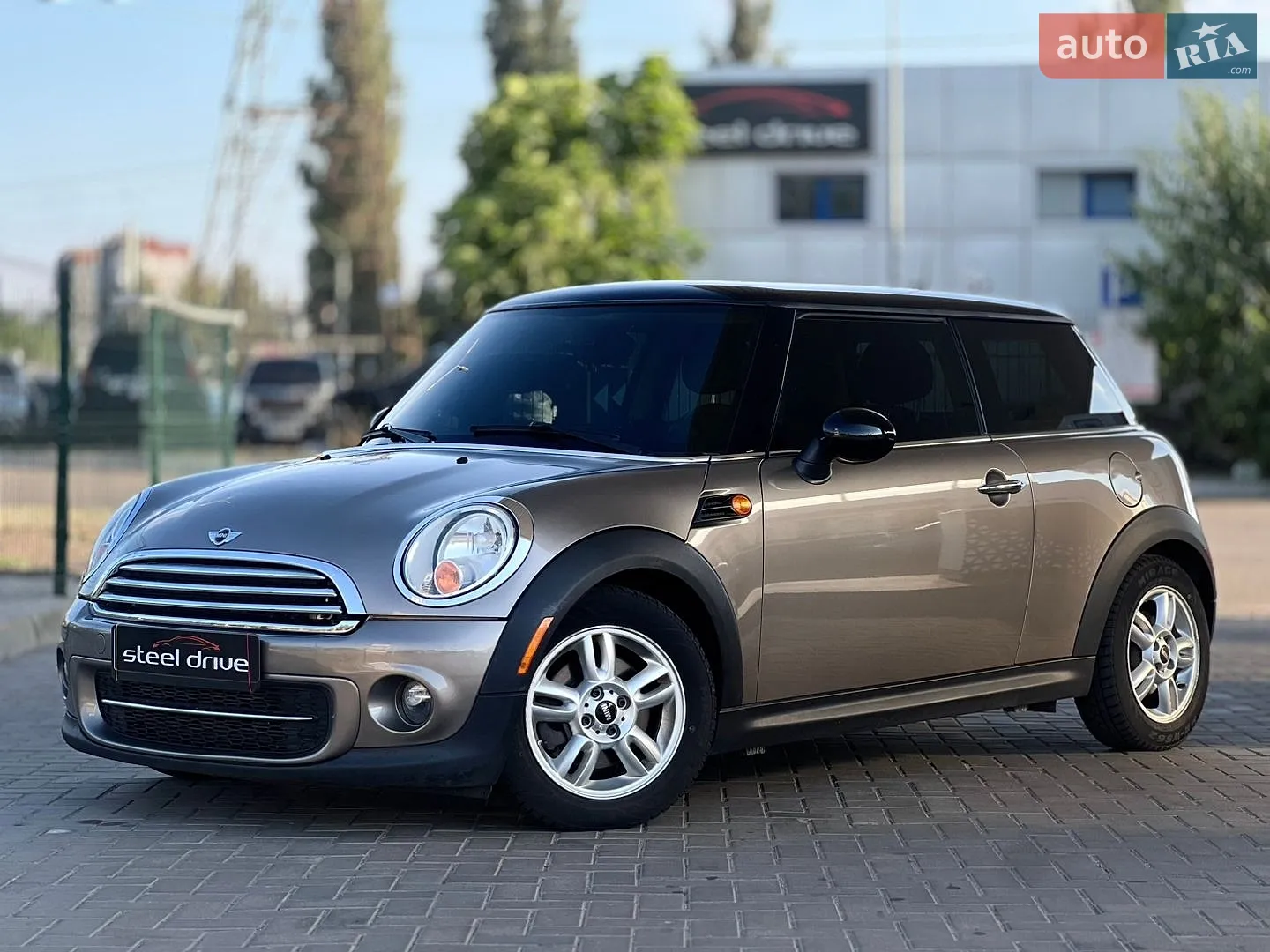 MINI Cooper, 2011