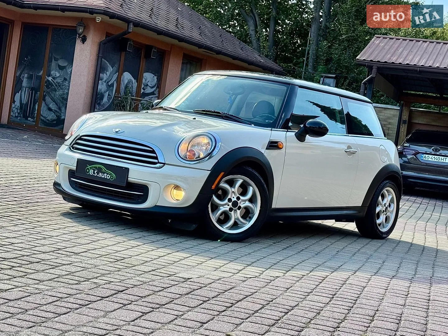 MINI Cooper, 2011