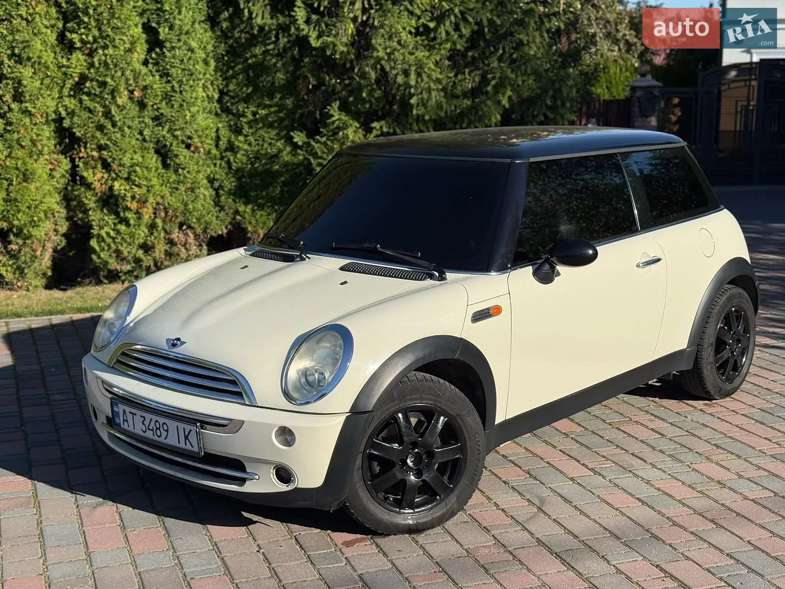 MINI Cooper, 2004