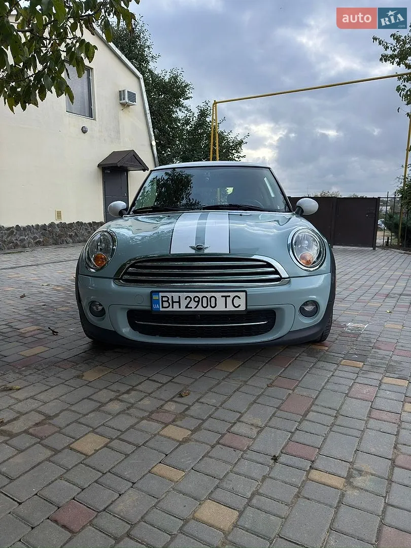 MINI Cooper, 2012