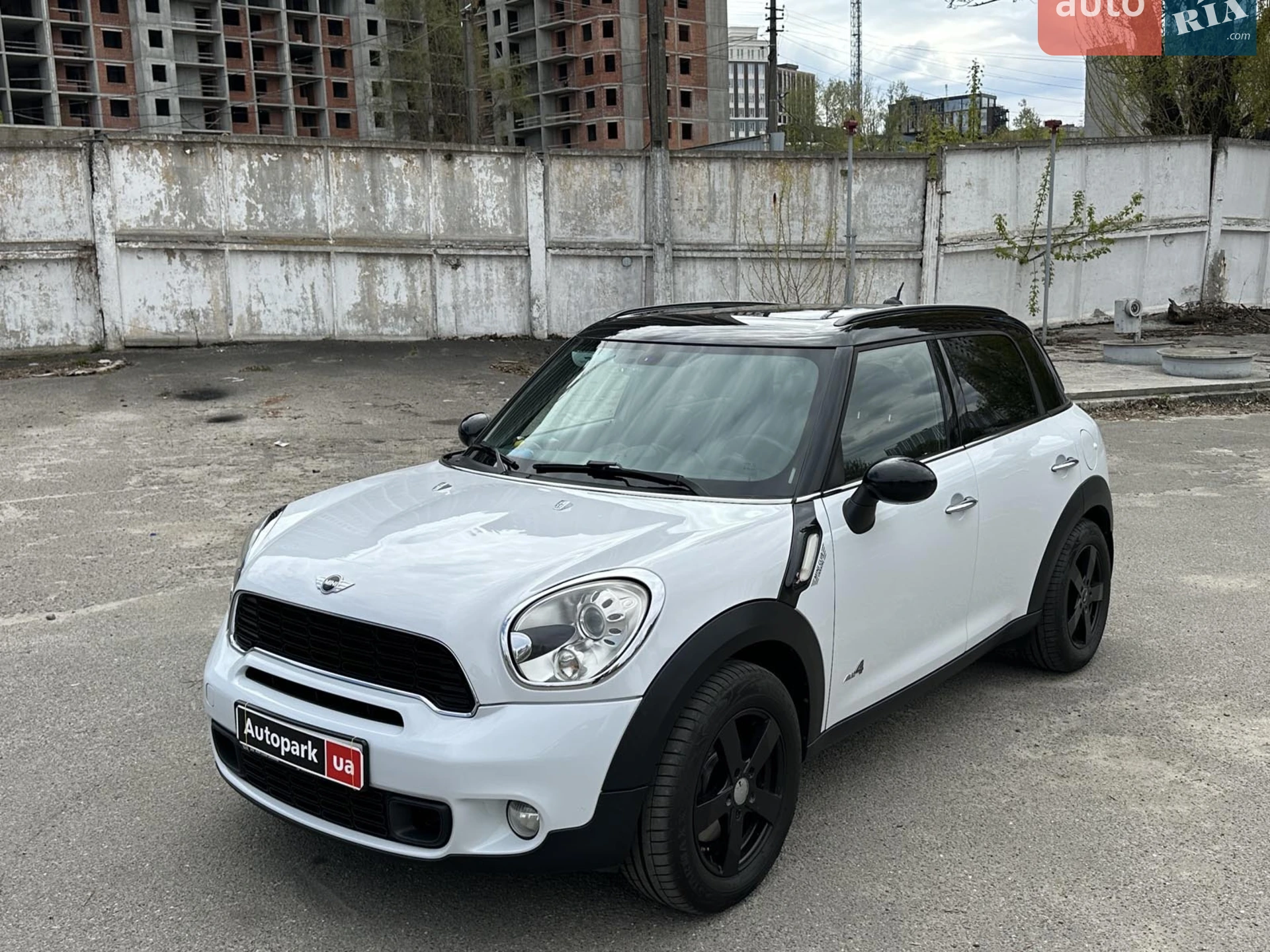MINI Countryman, 2011