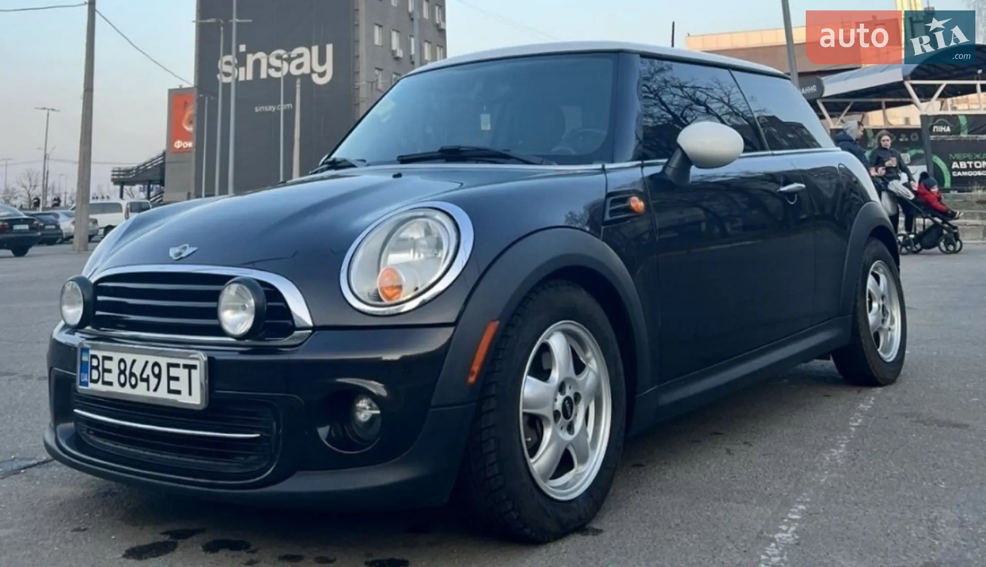 MINI Hatch, 2013
