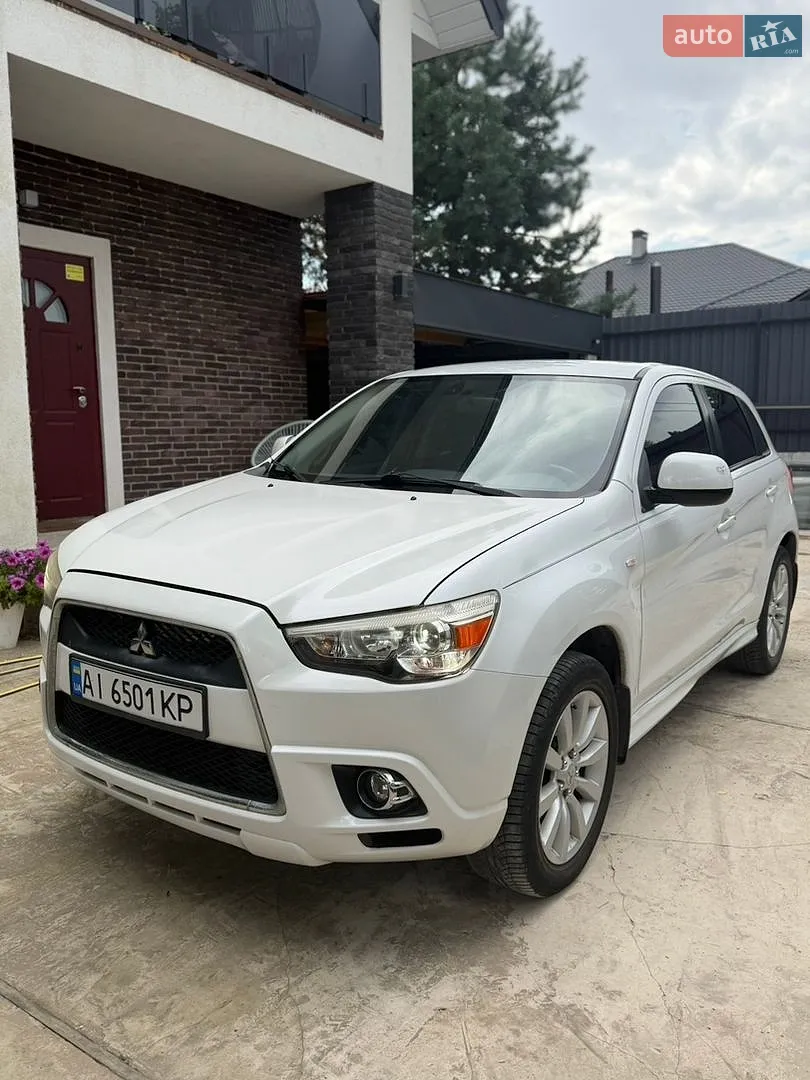 Mitsubishi ASX, 2011