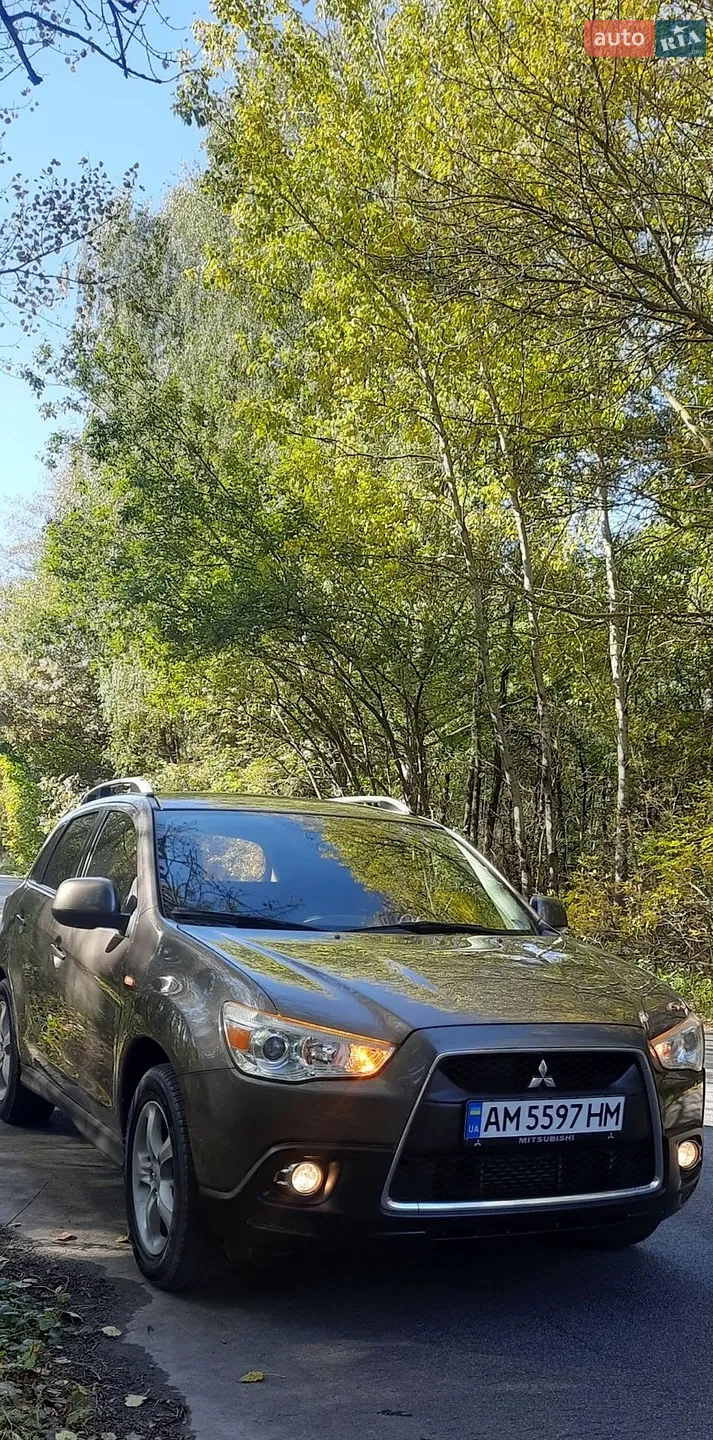 Mitsubishi ASX, 2011