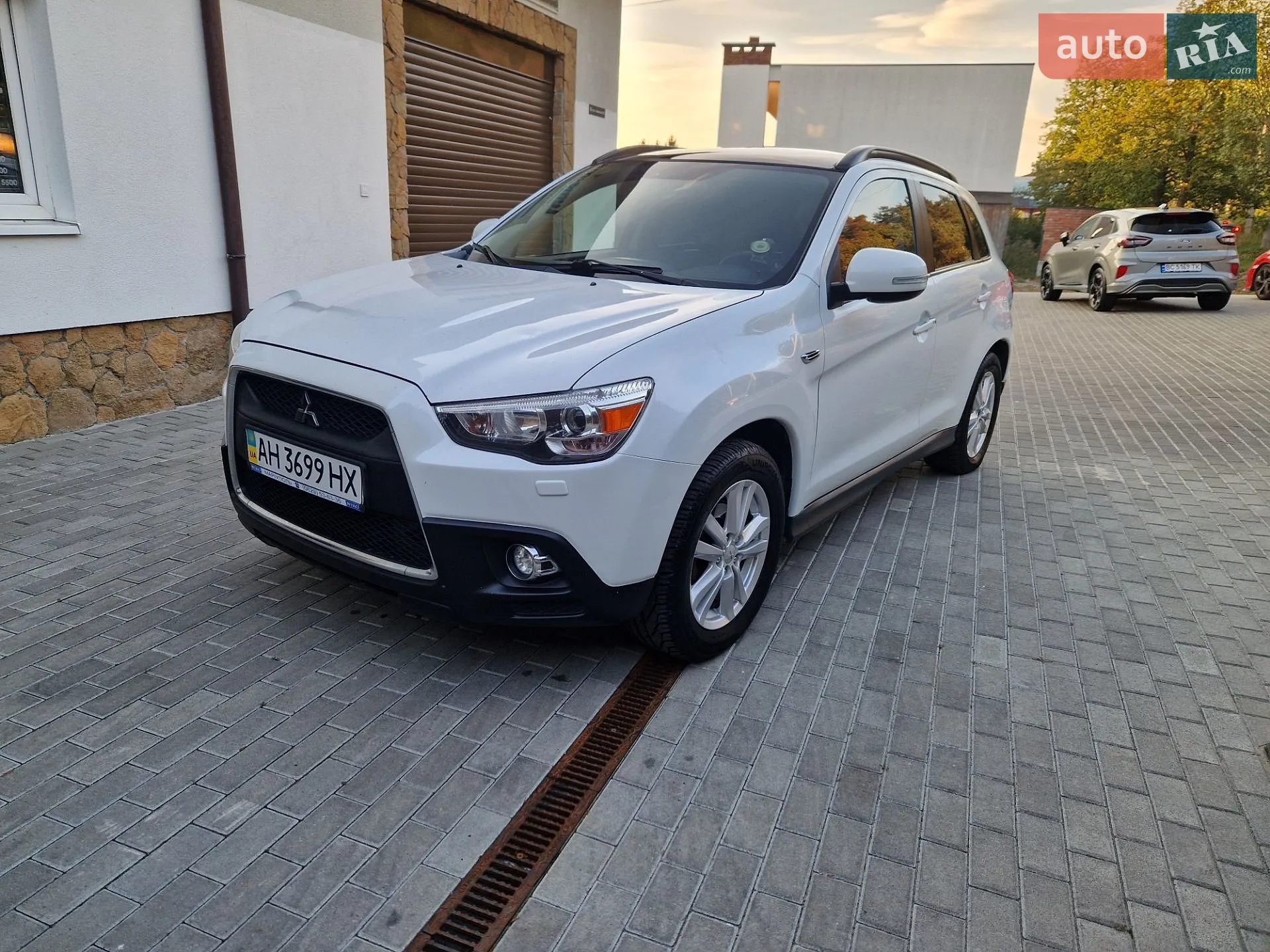 Mitsubishi ASX, 2012