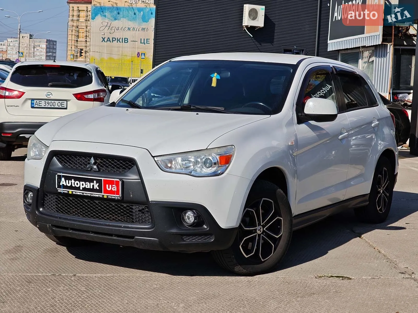 Mitsubishi ASX, 2011