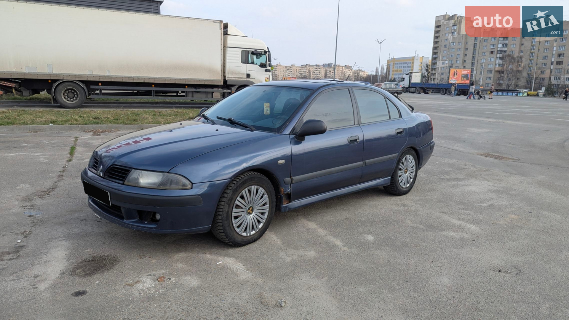 Mitsubishi Carisma, 2002