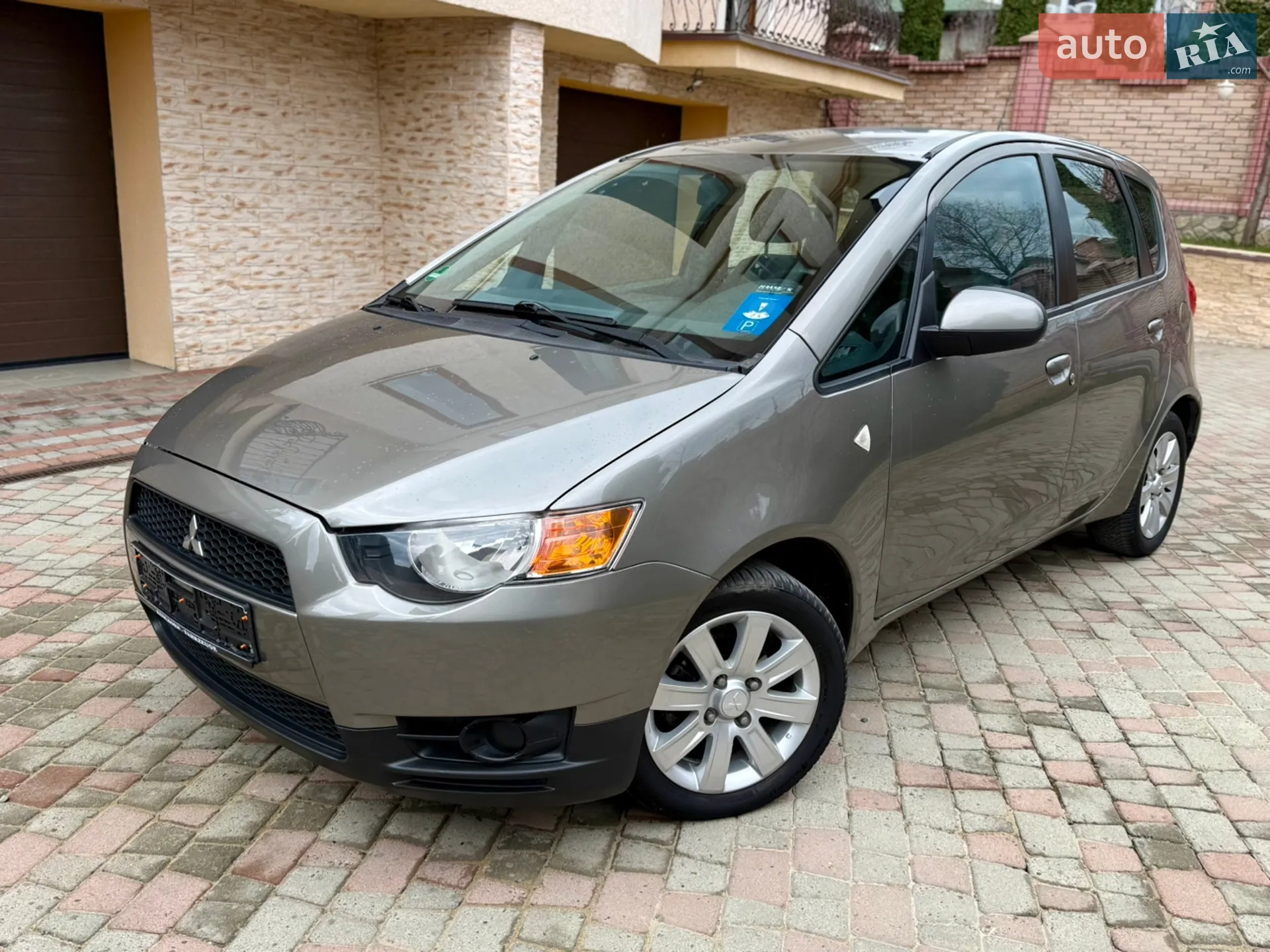 Mitsubishi Colt, 2010