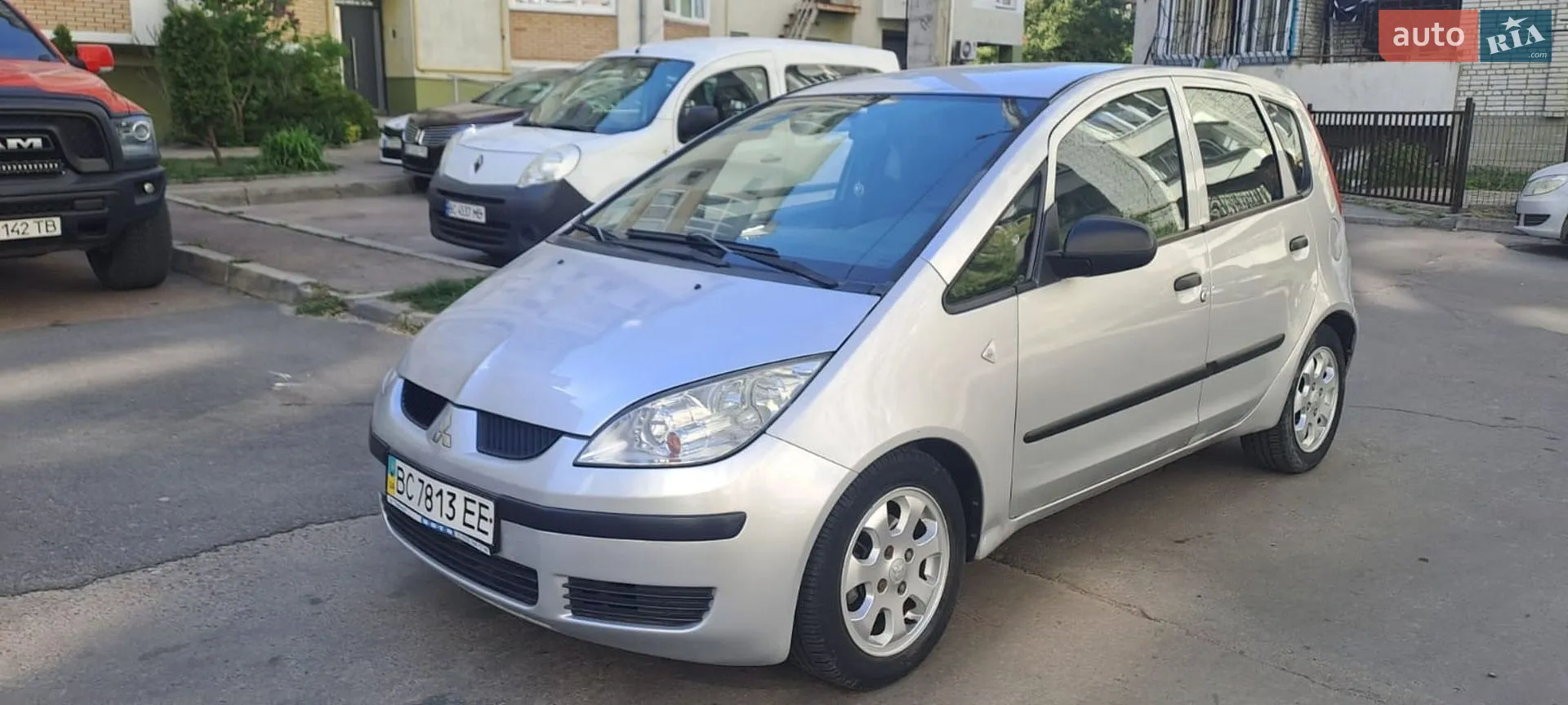 Mitsubishi Colt, 2006