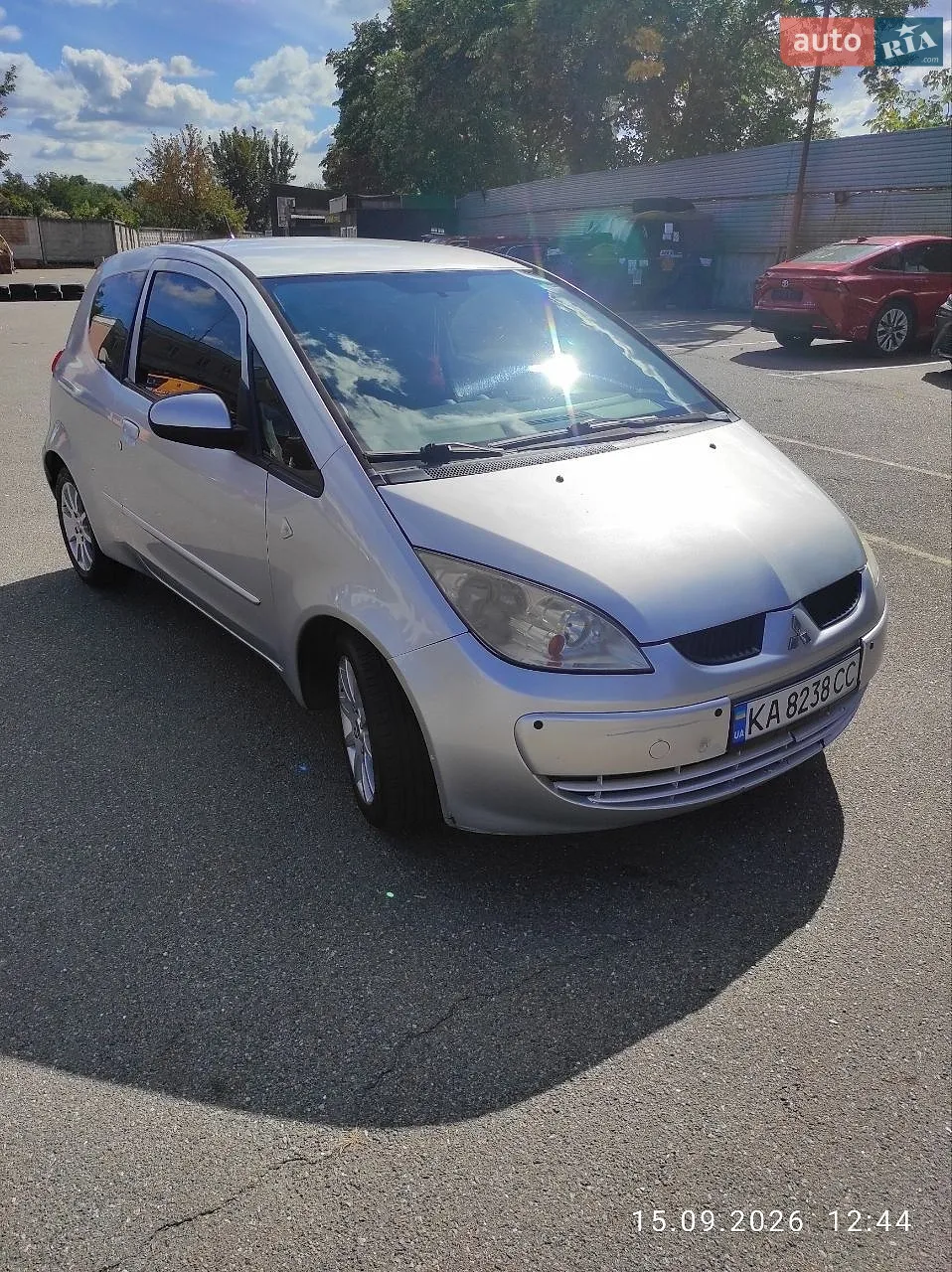 Mitsubishi Colt, 2006