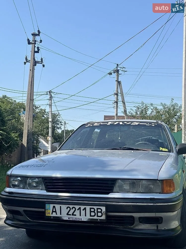 Mitsubishi Galant, 1988