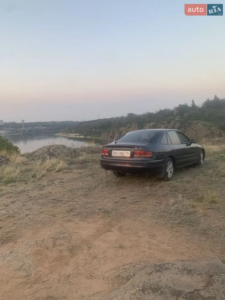 Mitsubishi Galant, 1993