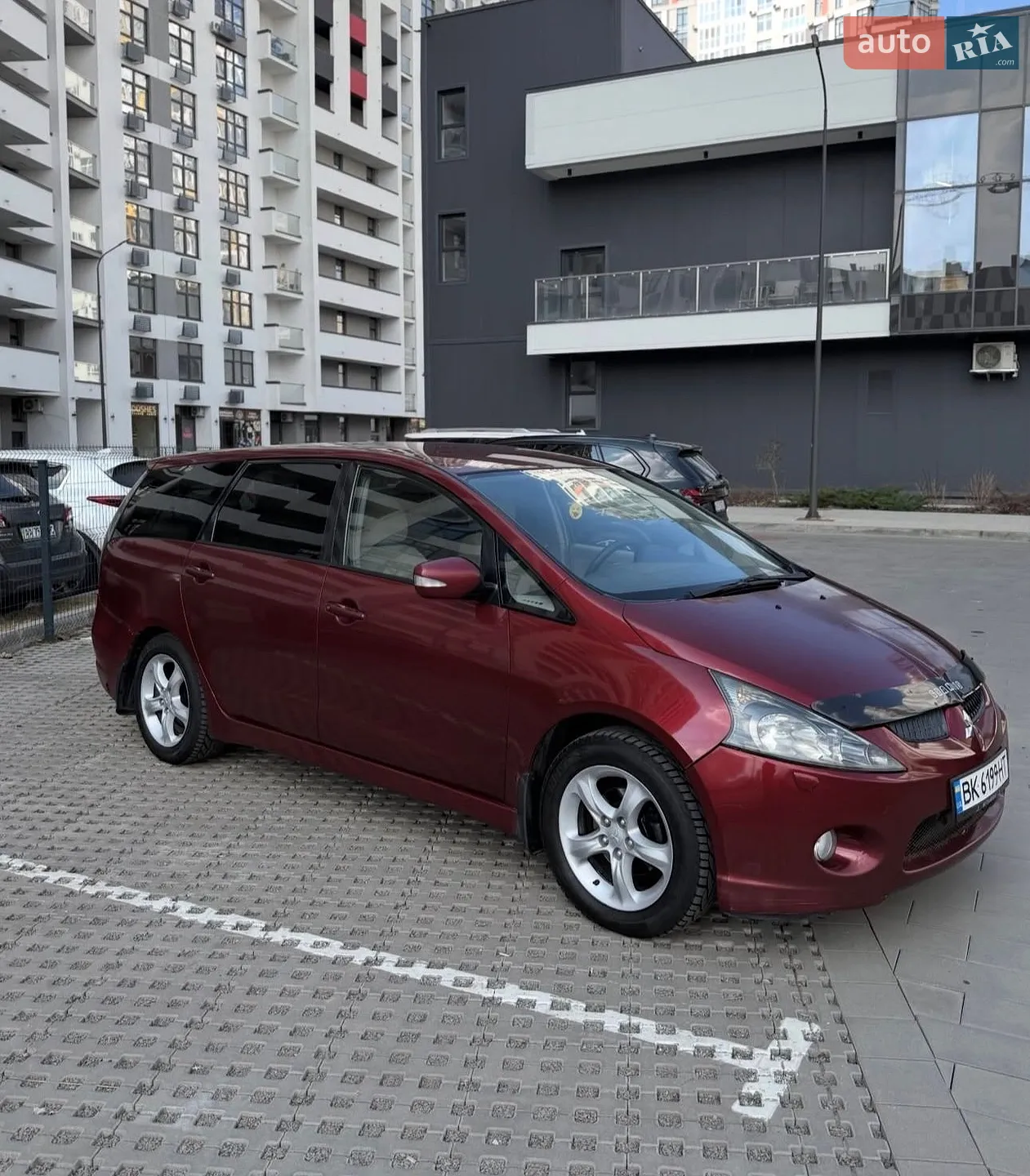 Mitsubishi Grandis, 2004