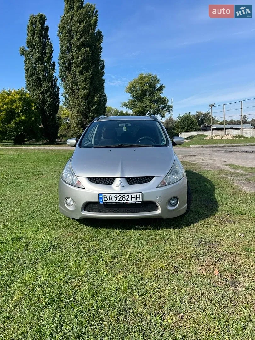 Mitsubishi Grandis, 2010