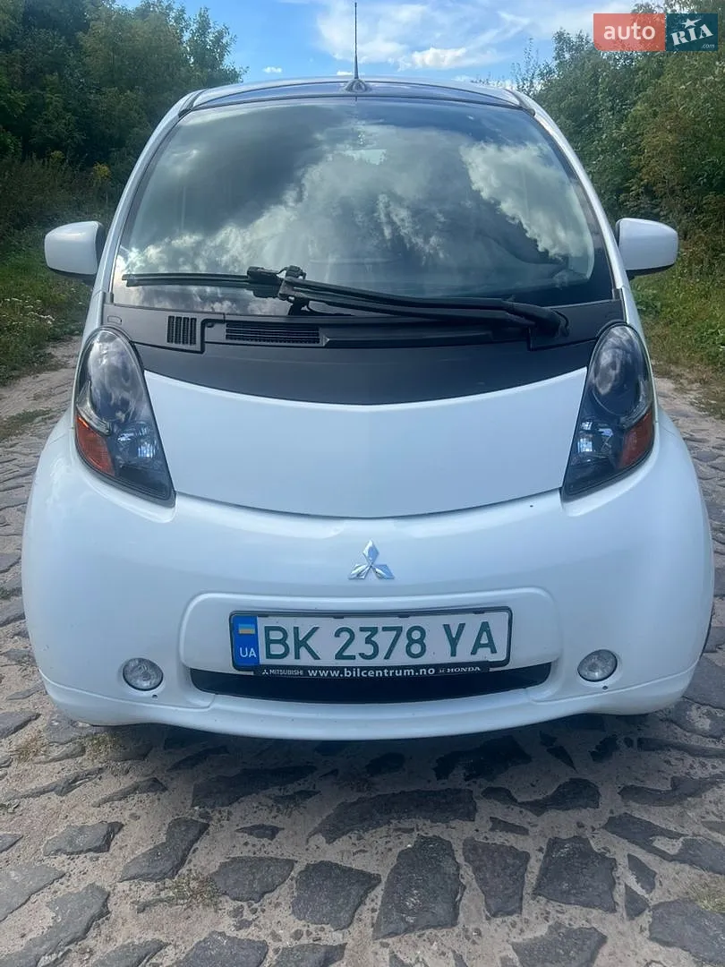 Mitsubishi i-MiEV, 2012
