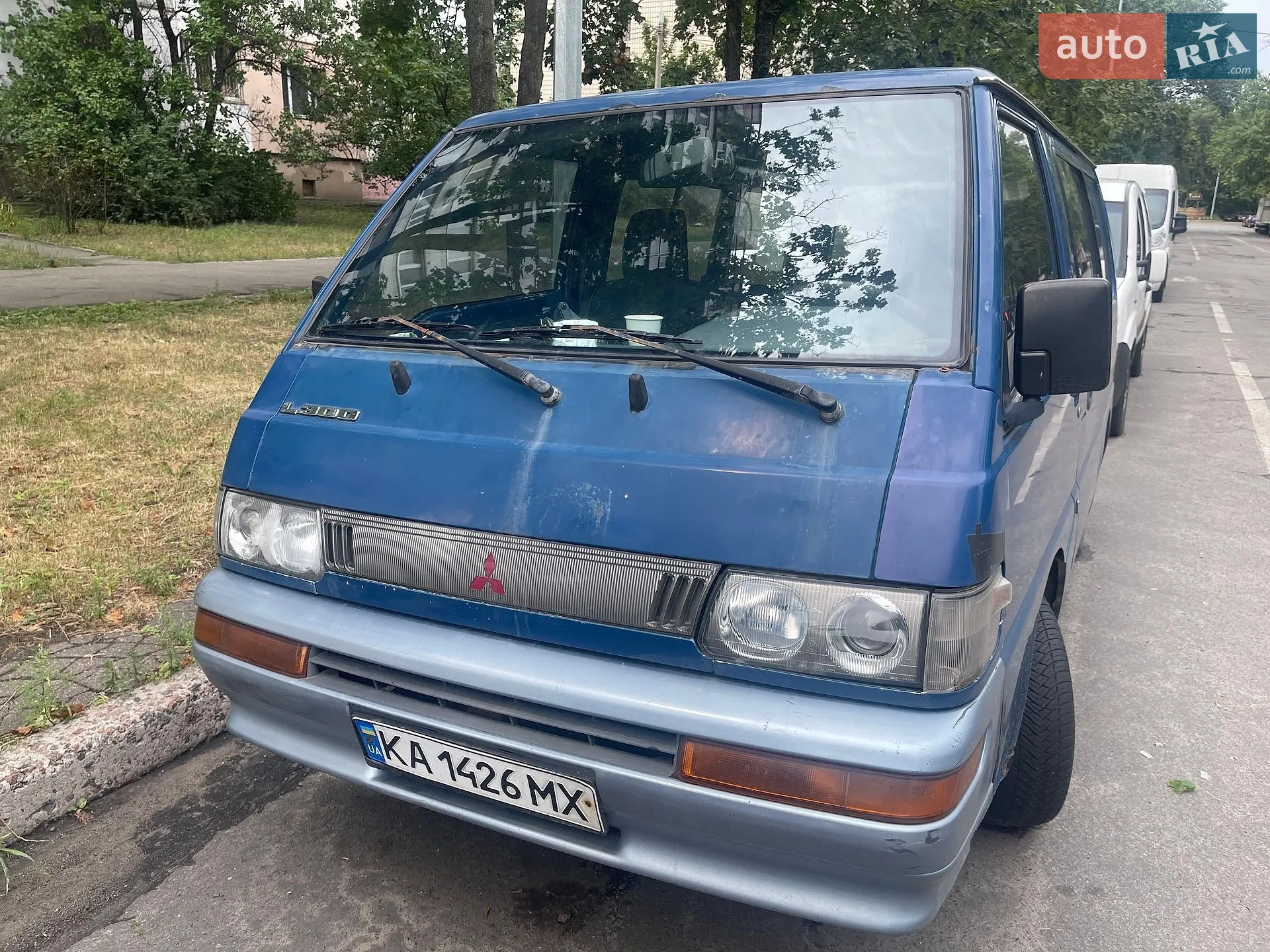 Mitsubishi L 300, 1983
