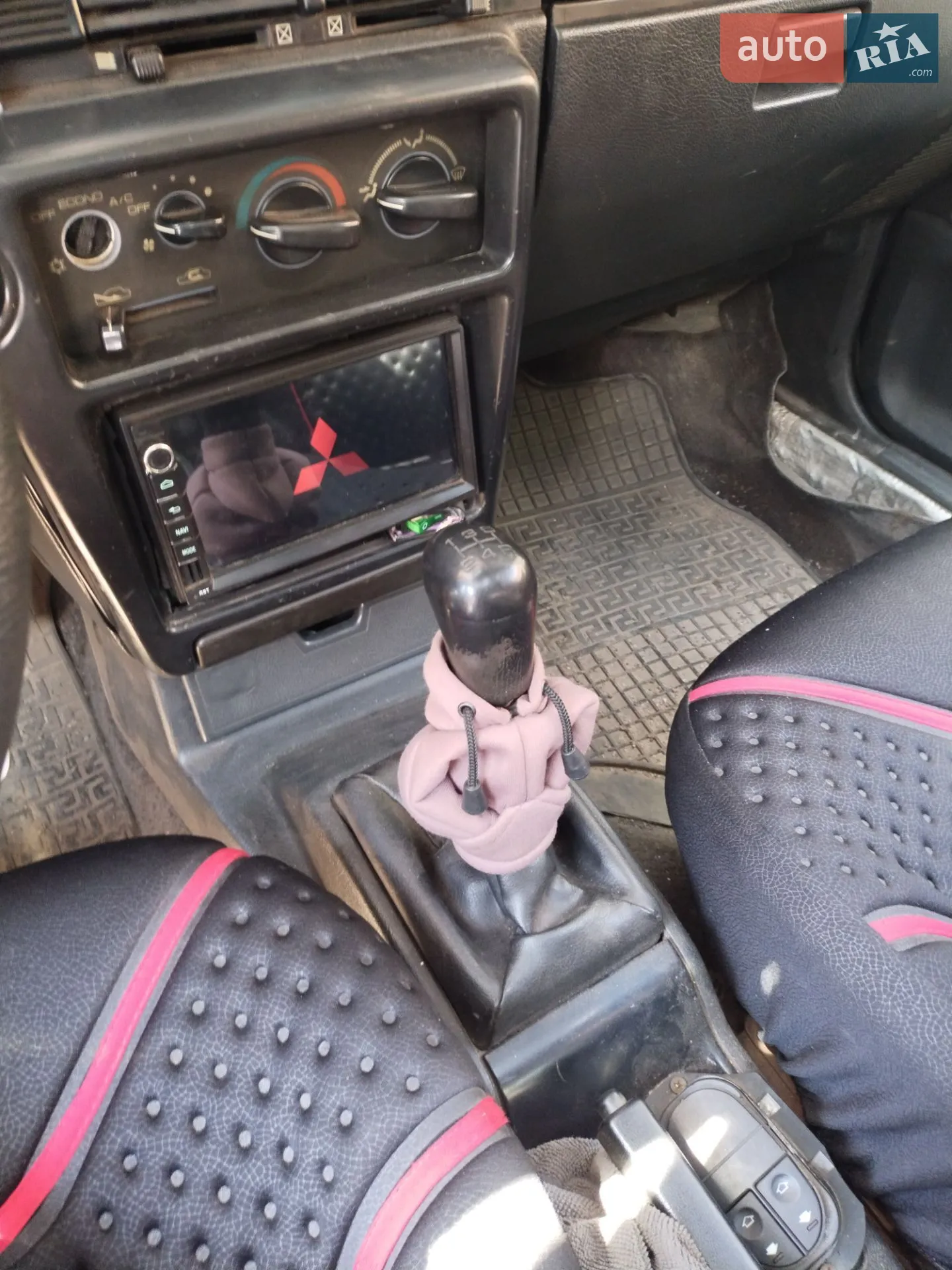 Mitsubishi Lancer, 1990