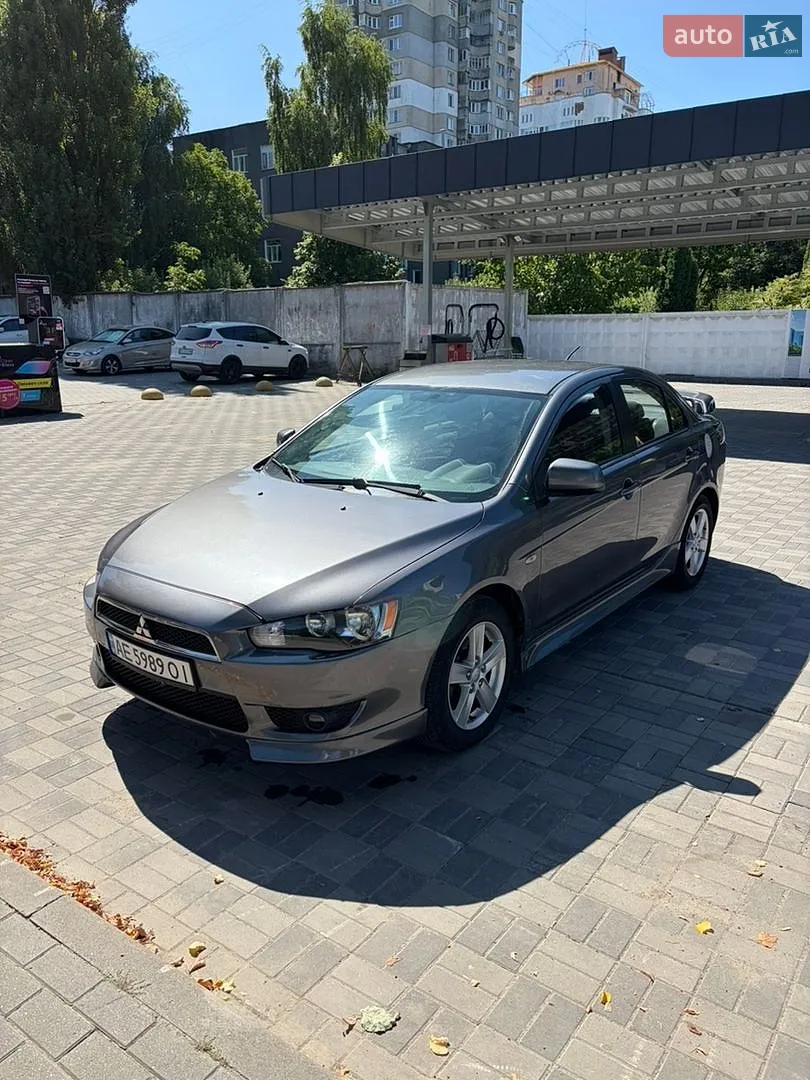 Mitsubishi Lancer, 2011