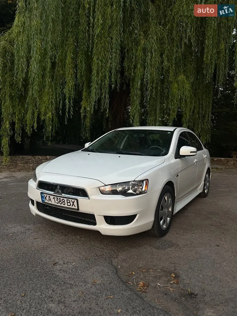 Mitsubishi Lancer, 2015