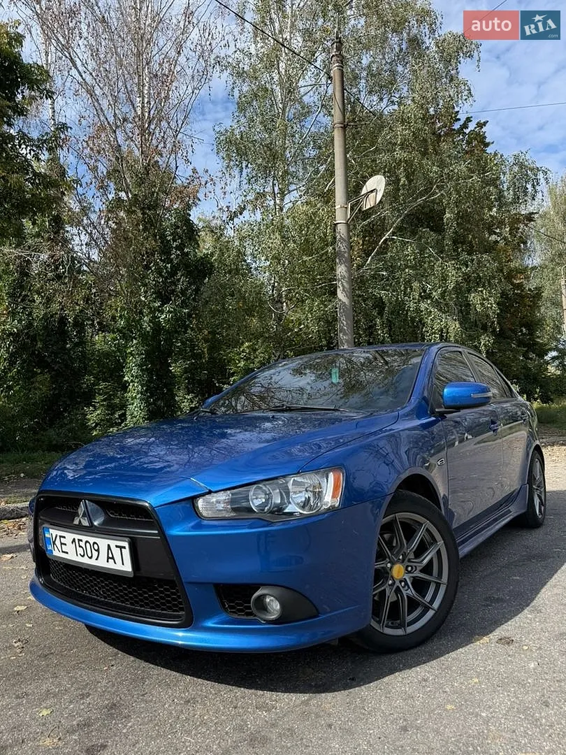 Mitsubishi Lancer, 2016