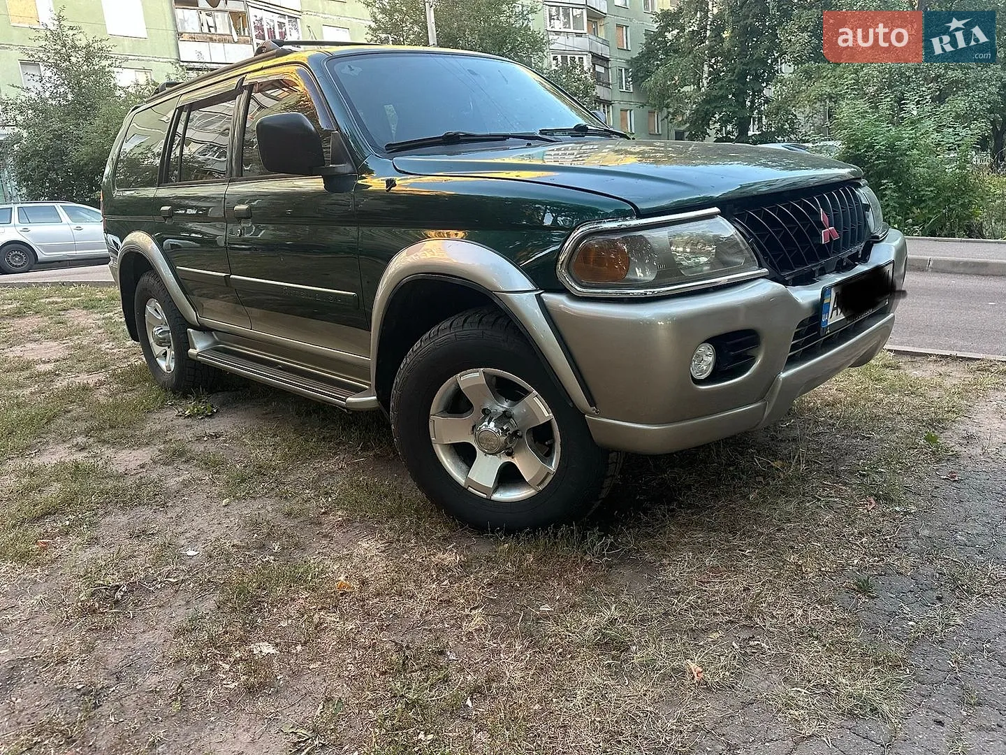 Mitsubishi Montero, 2000