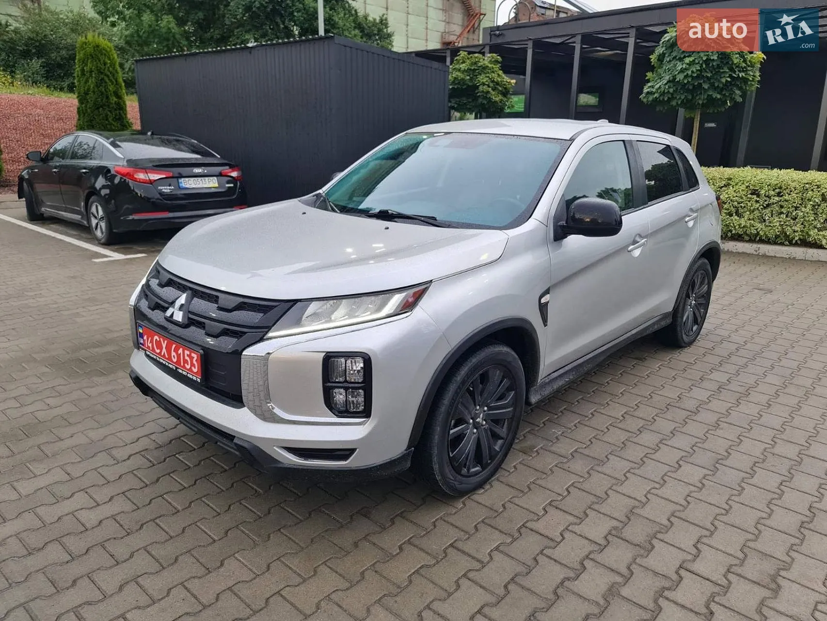 Mitsubishi Outlander Sport, 2021