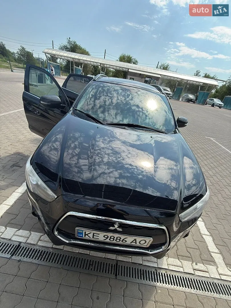 Mitsubishi Outlander Sport, 2015