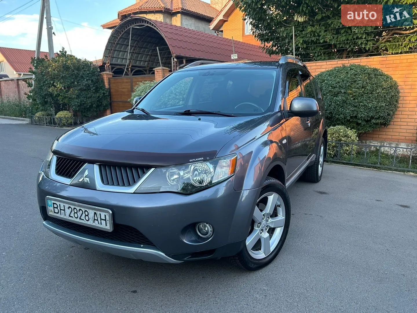 Mitsubishi Outlander XL, 2008