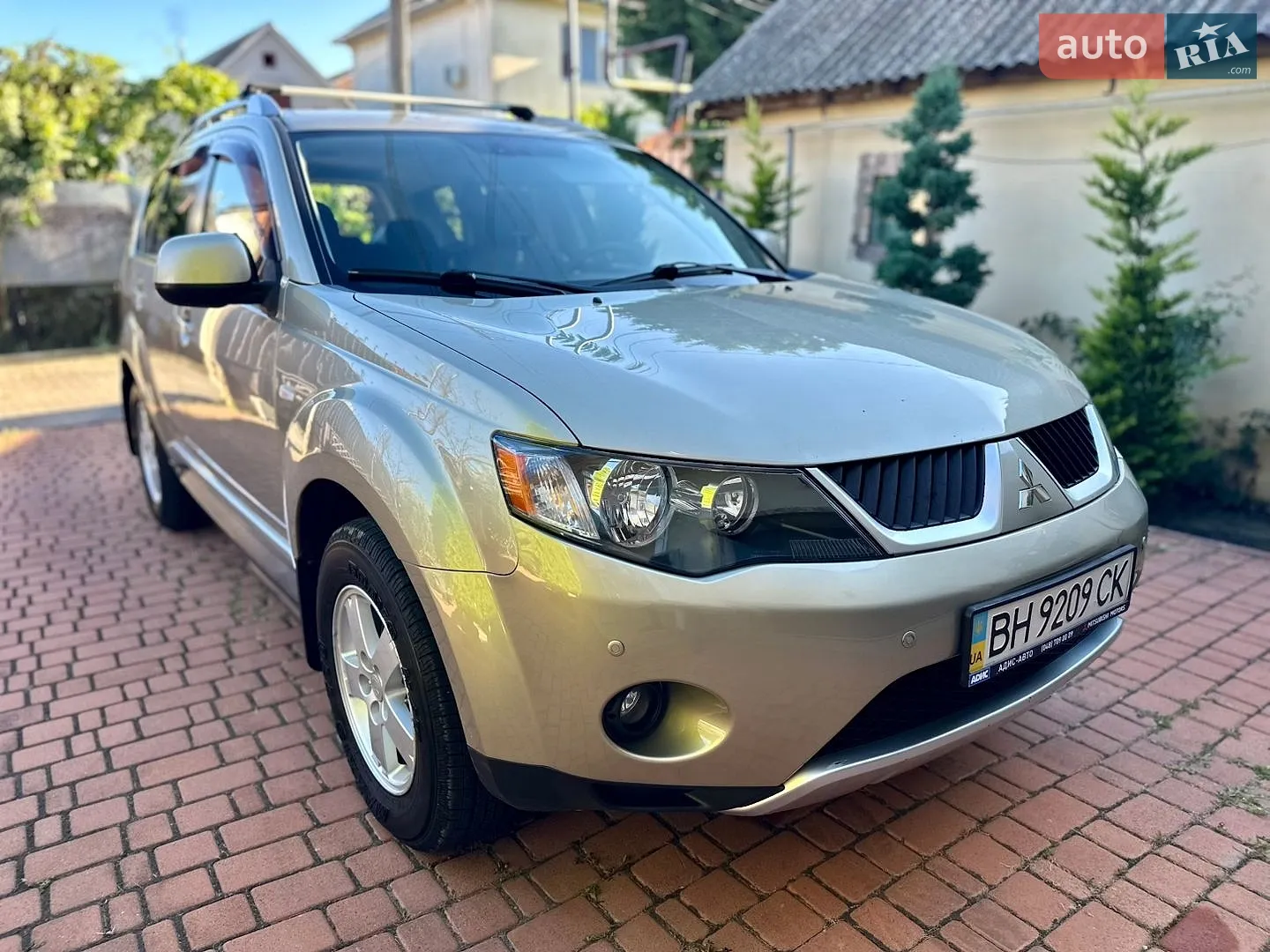 Mitsubishi Outlander XL, 2009