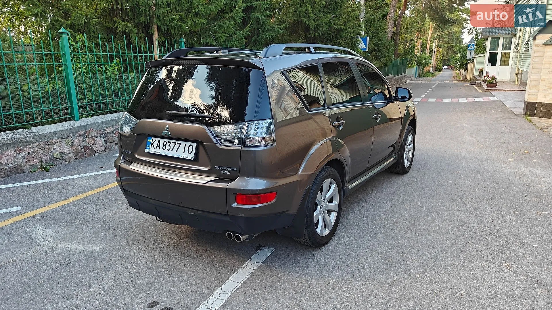Mitsubishi Outlander XL, 2010