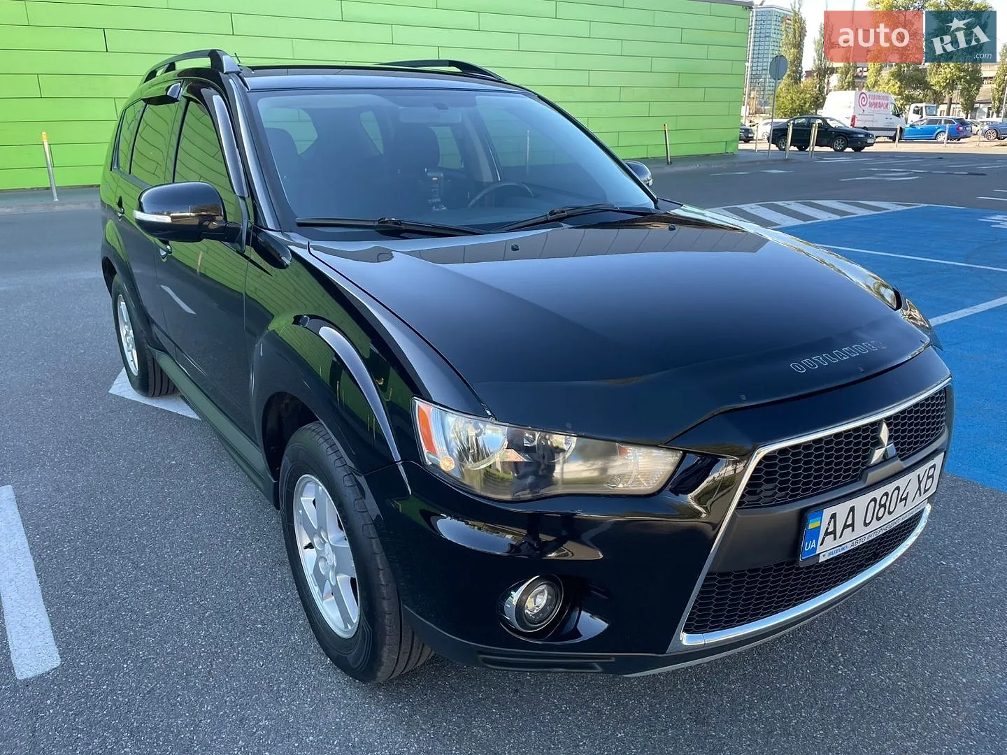 Mitsubishi Outlander XL, 2011