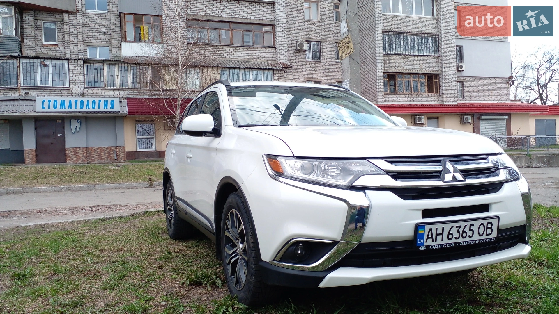 Mitsubishi Outlander, 2015