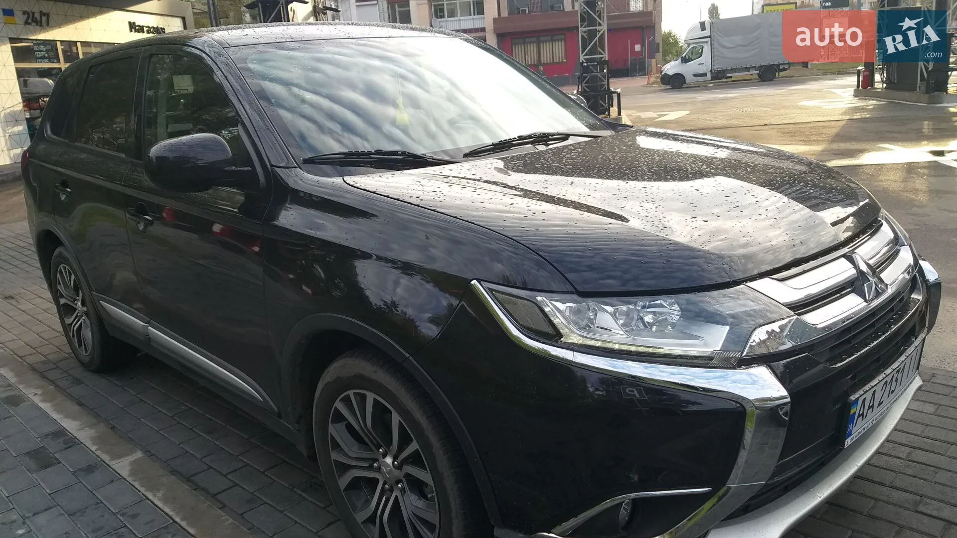 Mitsubishi Outlander, 2016