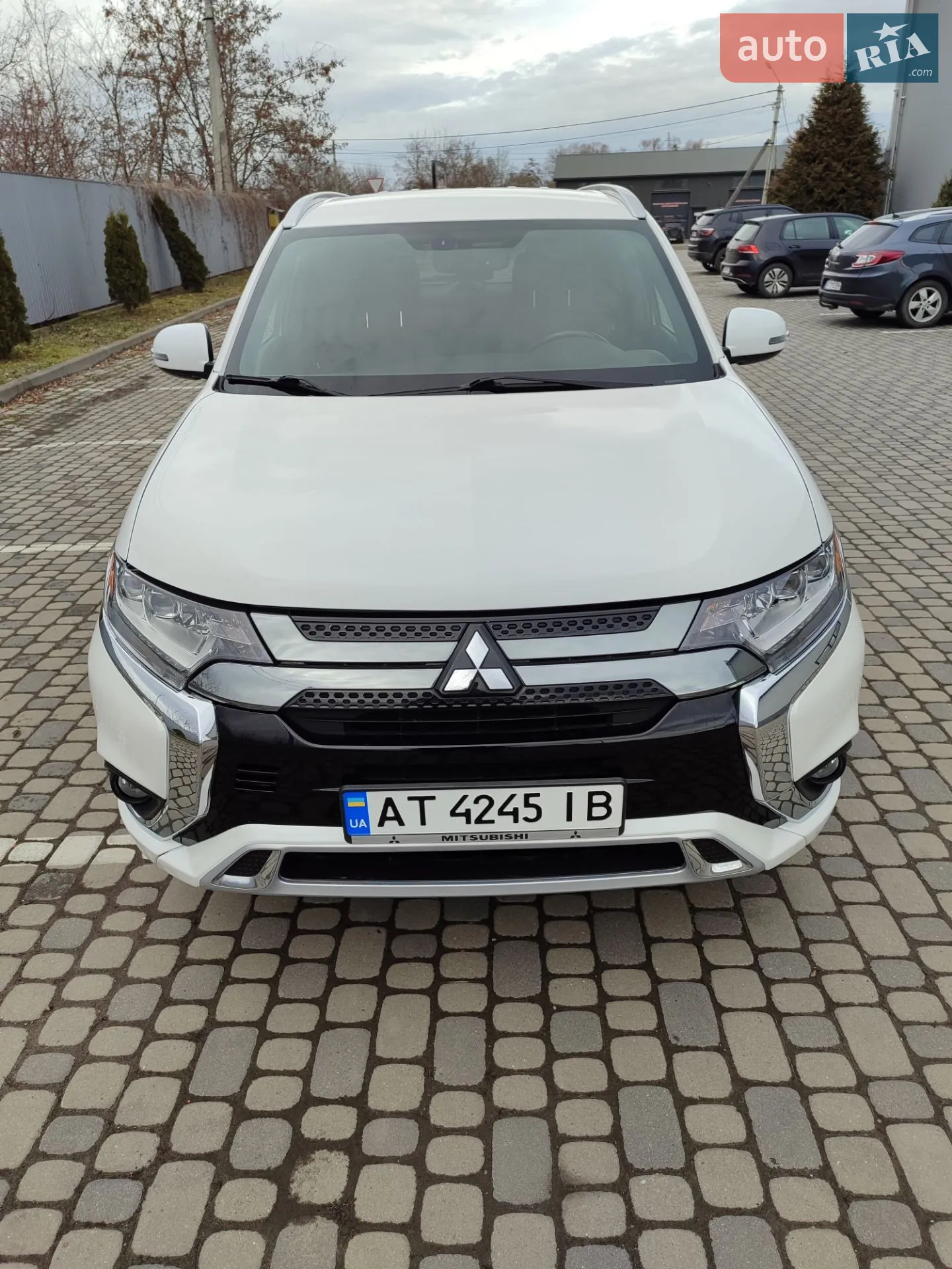 Mitsubishi Outlander, 2019