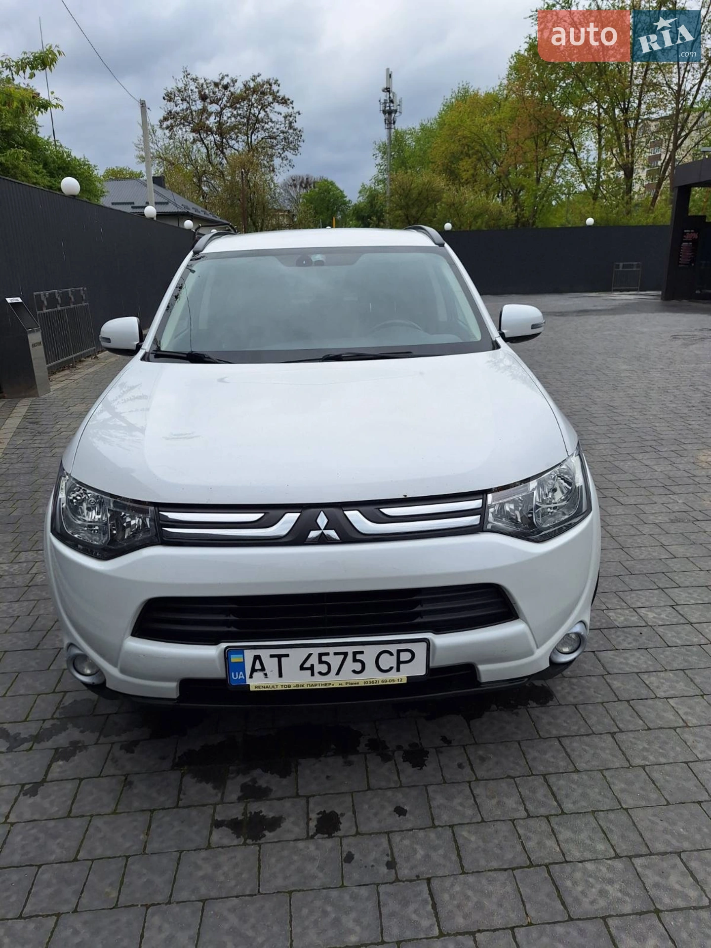Mitsubishi Outlander, 2013