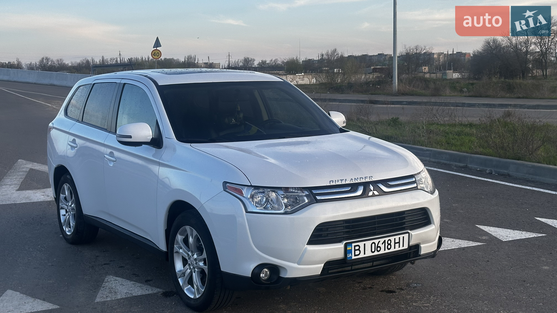 Mitsubishi Outlander, 2013