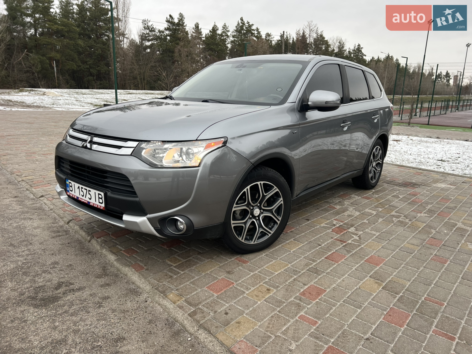 Mitsubishi Outlander, 2014