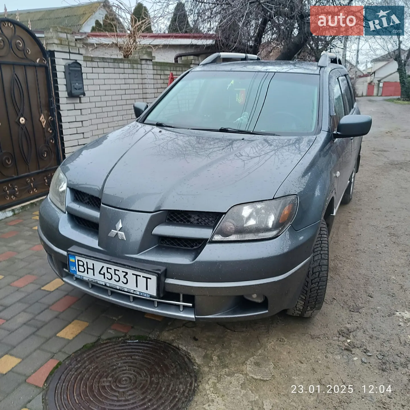 Mitsubishi Outlander, 2004