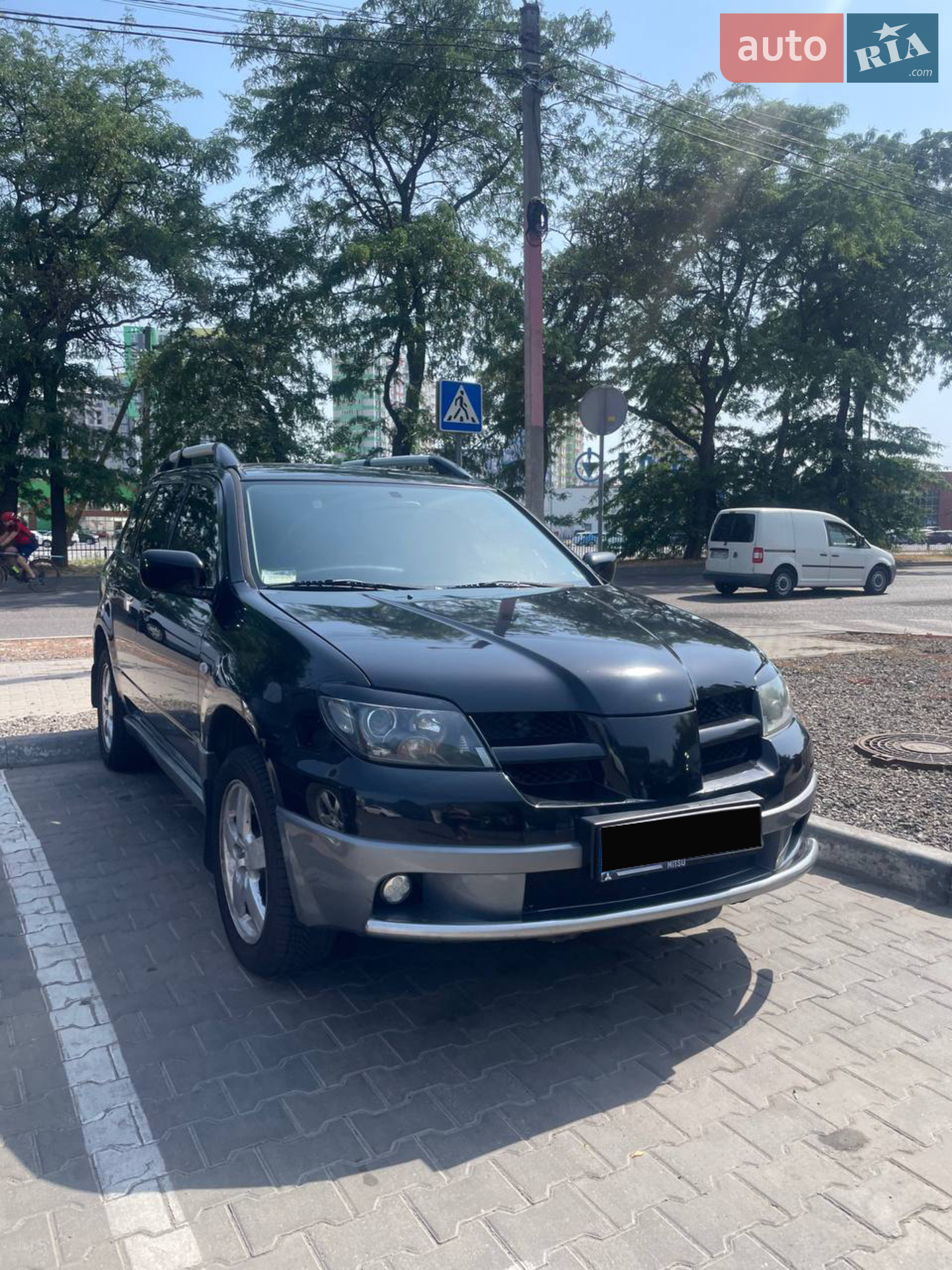 Mitsubishi Outlander, 2004
