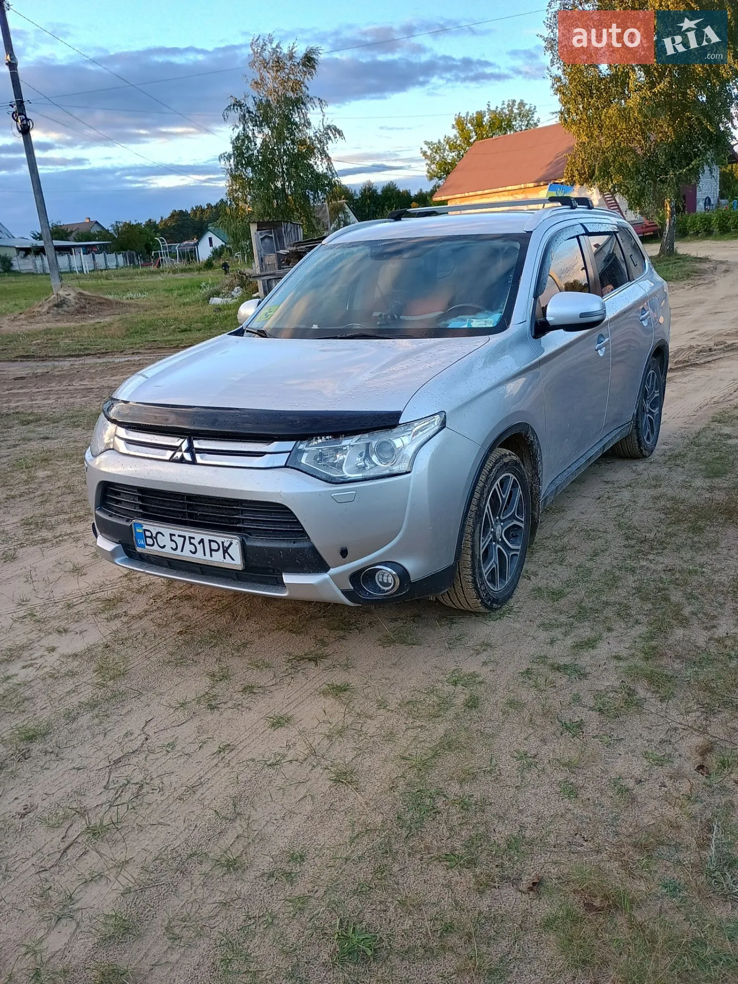 Mitsubishi Outlander, 2014