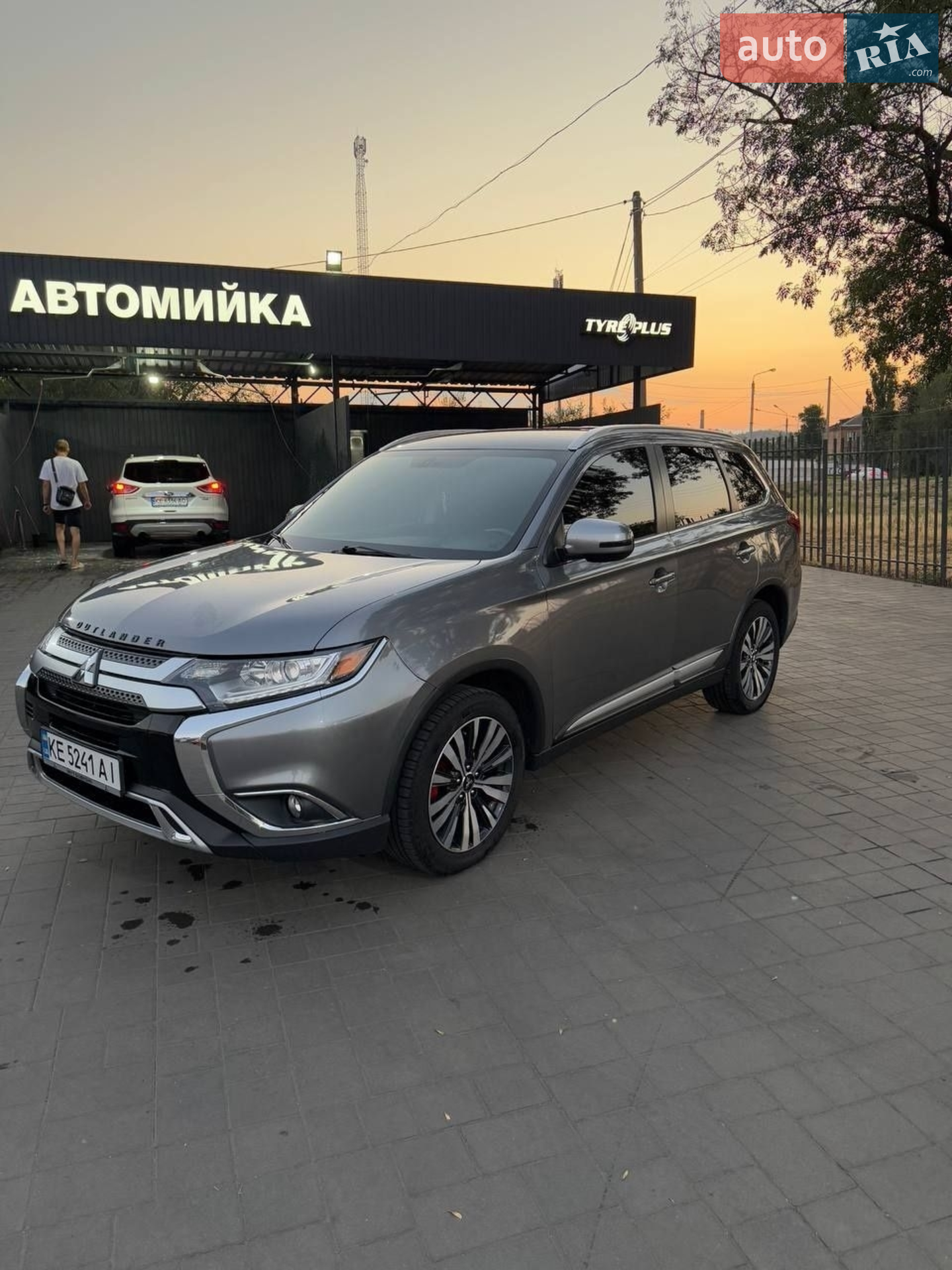 Mitsubishi Outlander, 2019