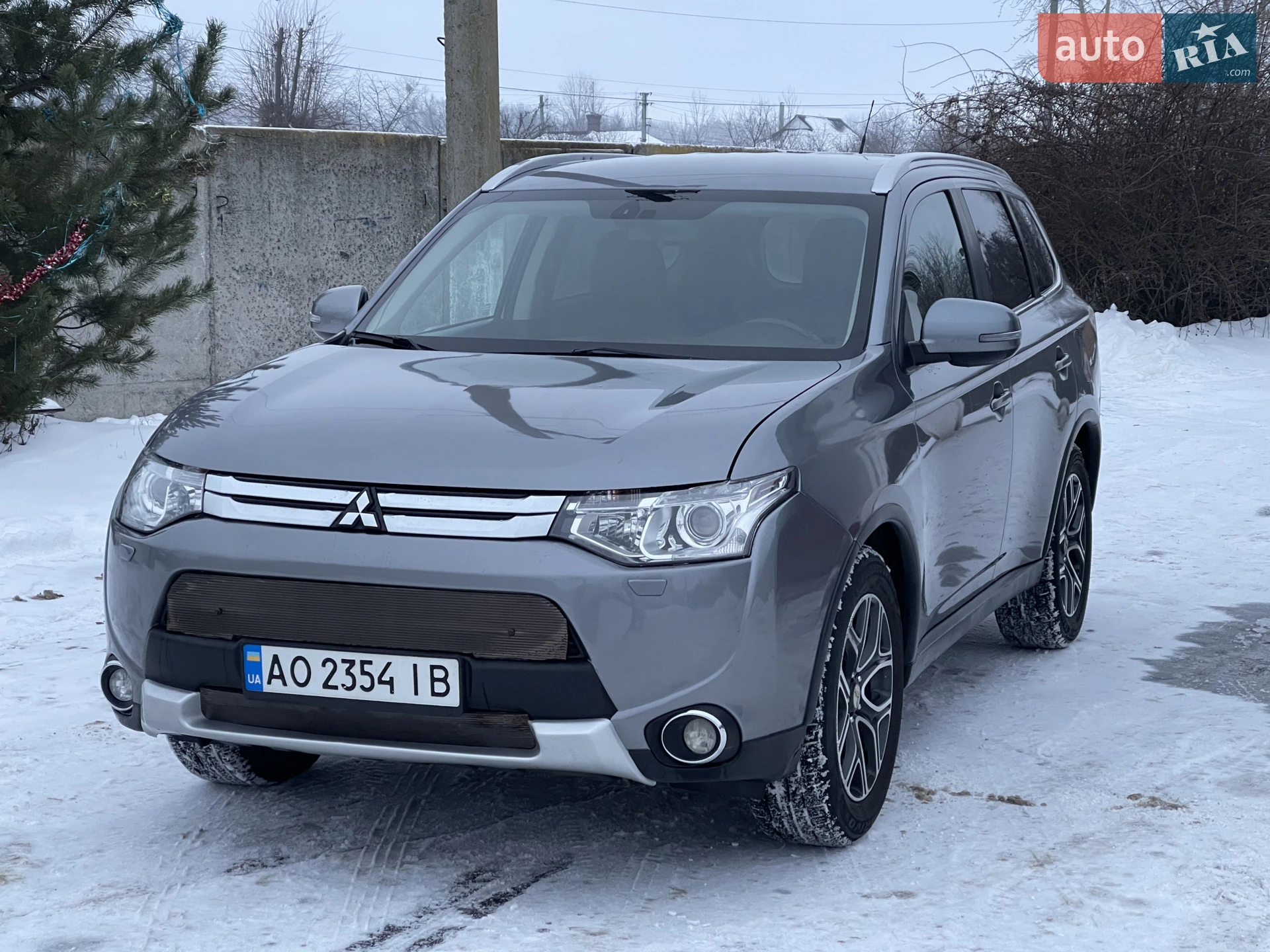Mitsubishi Outlander, 2014