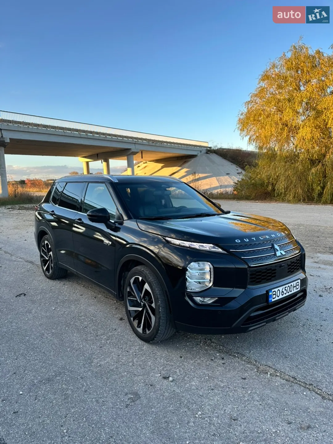 Mitsubishi Outlander, 2023