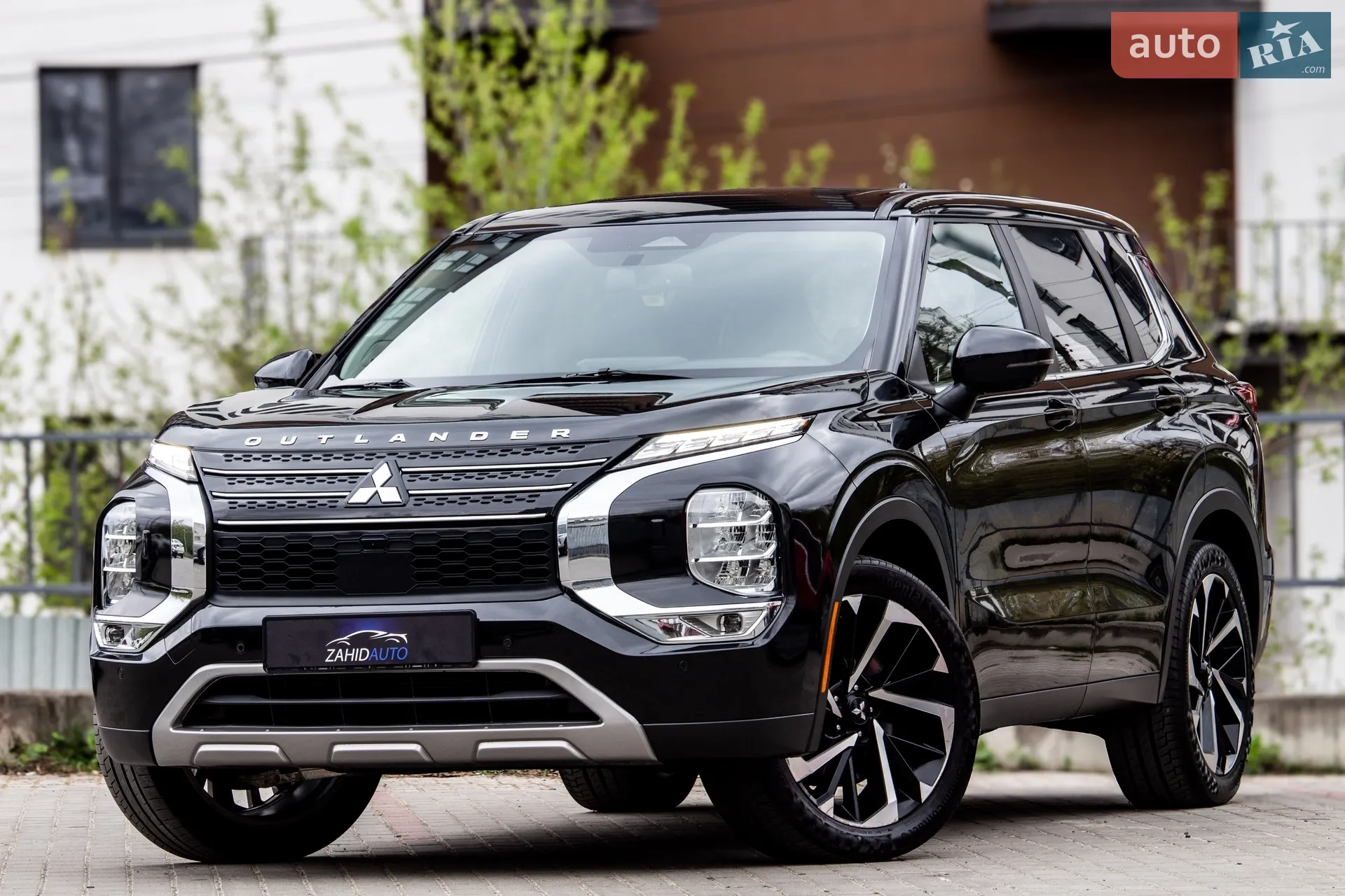 Mitsubishi Outlander, 2021