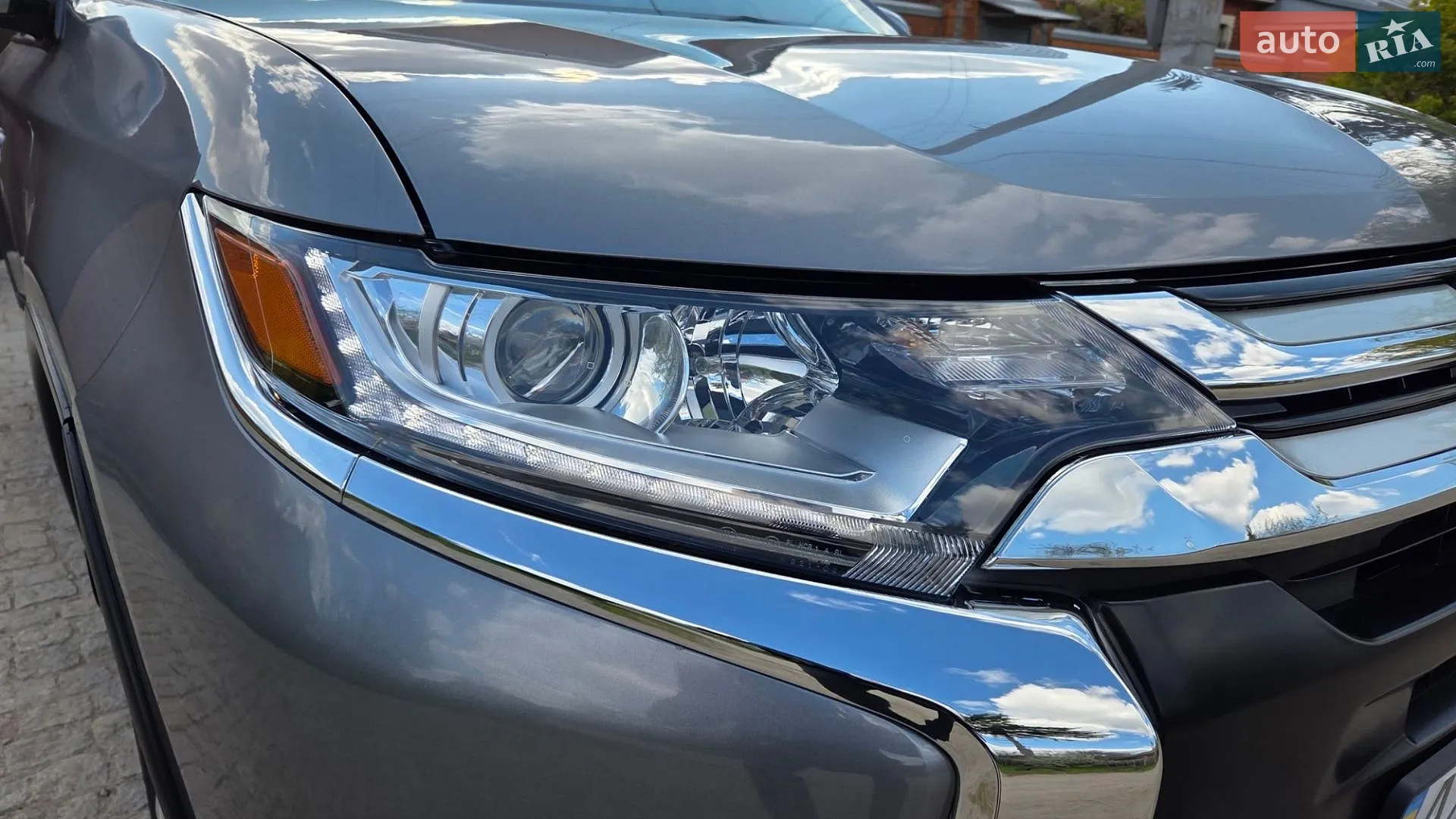 Mitsubishi Outlander, 2016