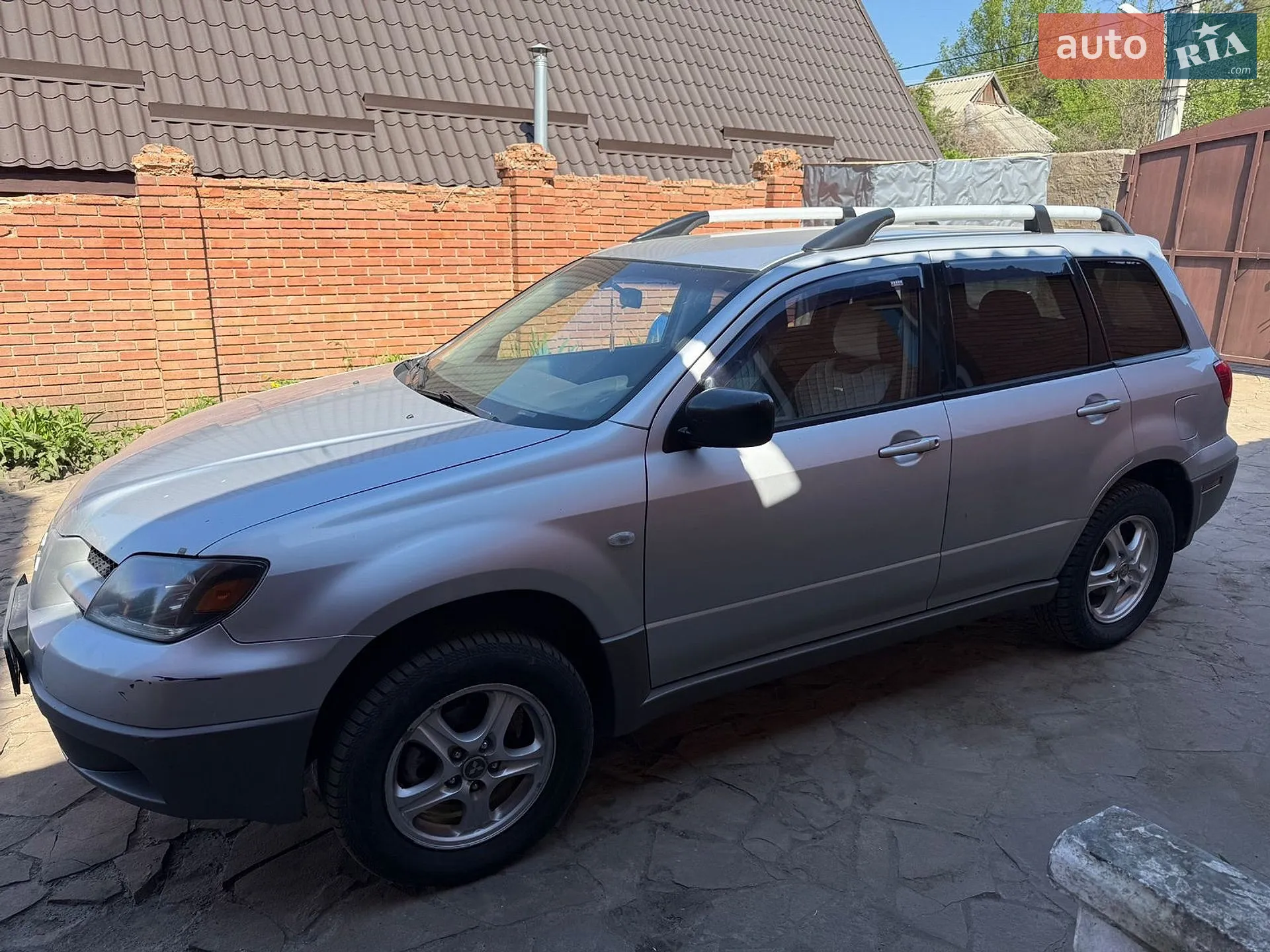 Mitsubishi Outlander, 2002