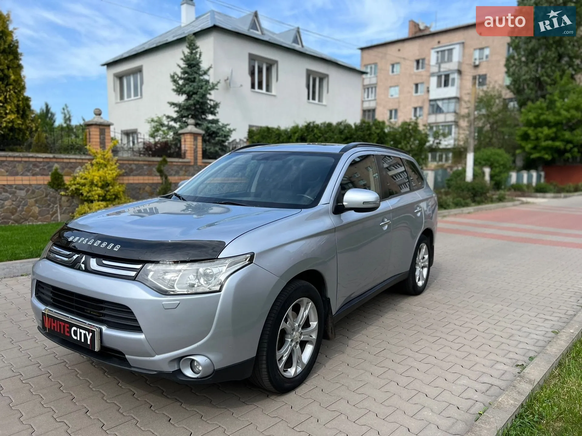 Mitsubishi Outlander, 2013