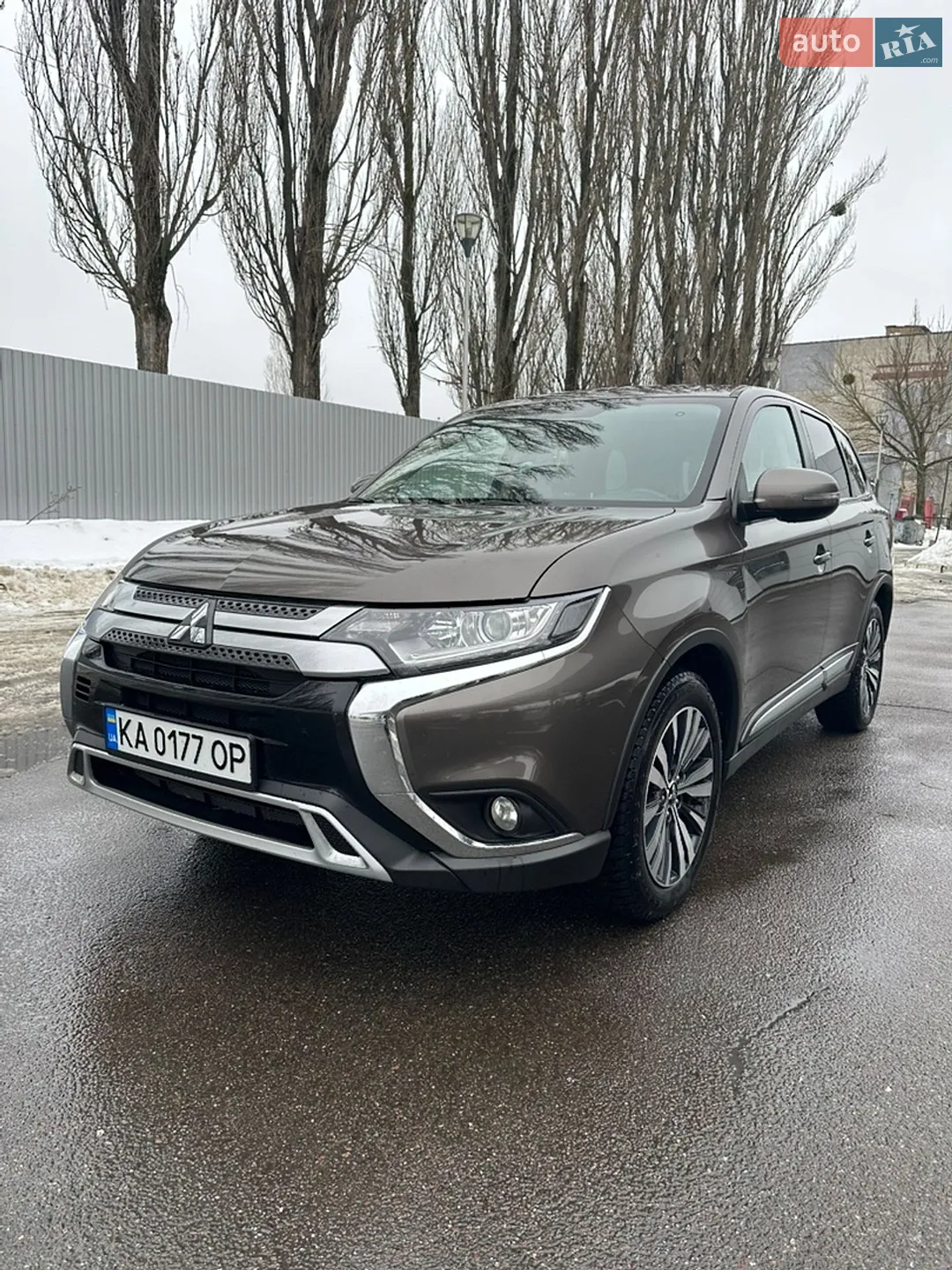 Mitsubishi Outlander, 2019